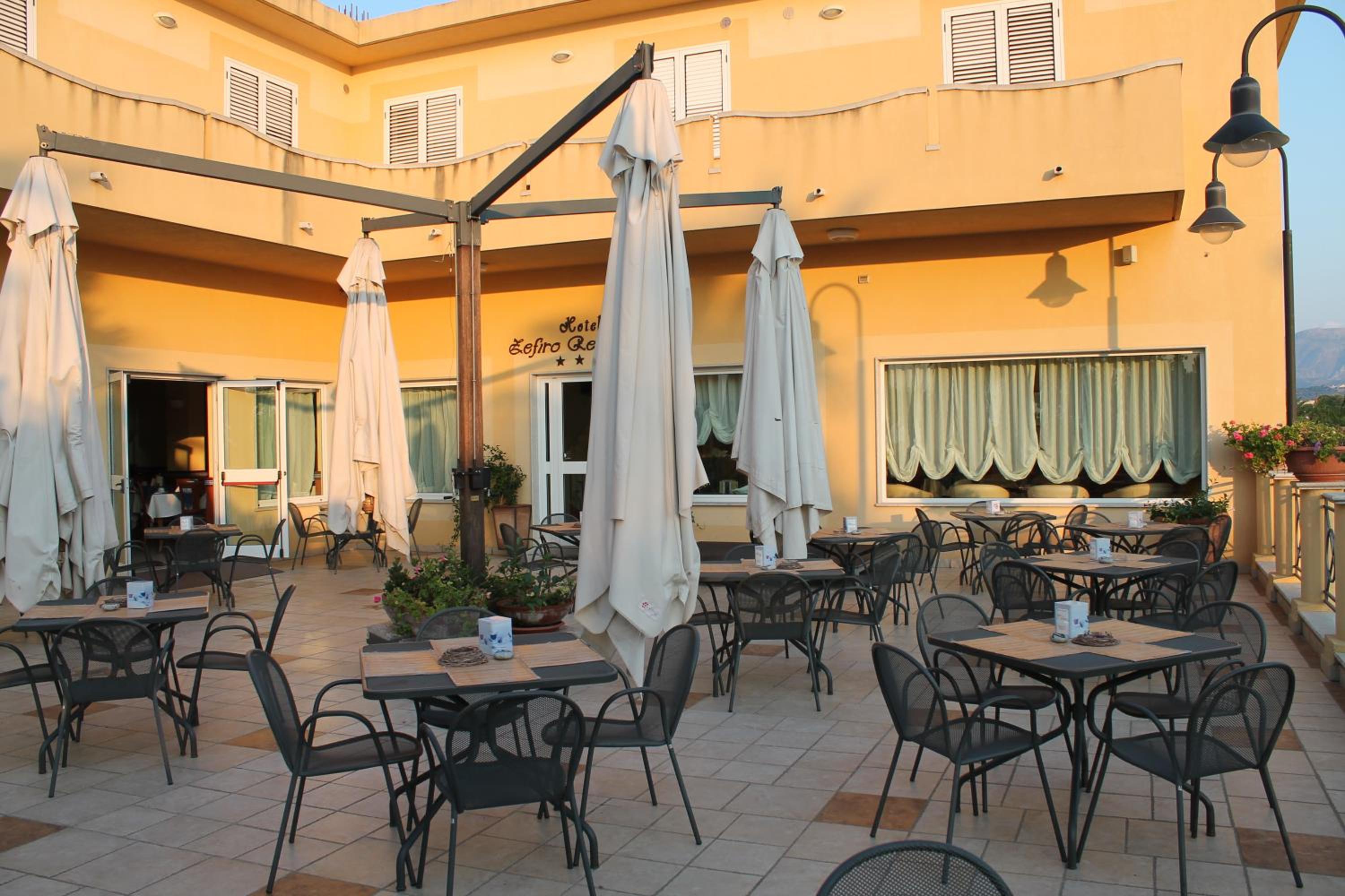 Zefiro Residence