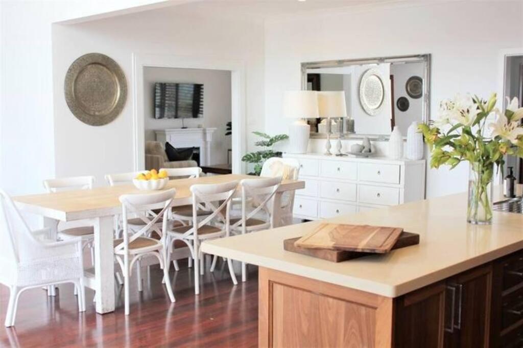 Luxberry House - In the heart of Berry