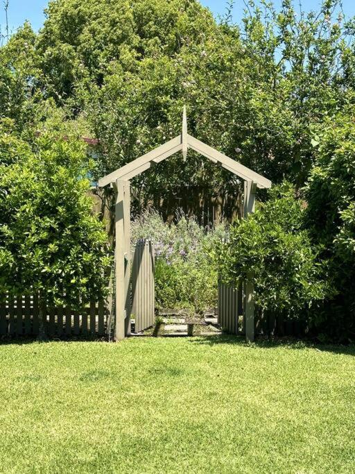 Luxberry House - In the heart of Berry