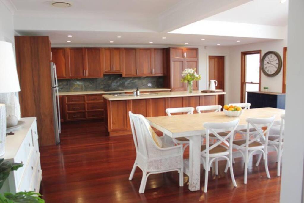 Luxberry House - In the heart of Berry