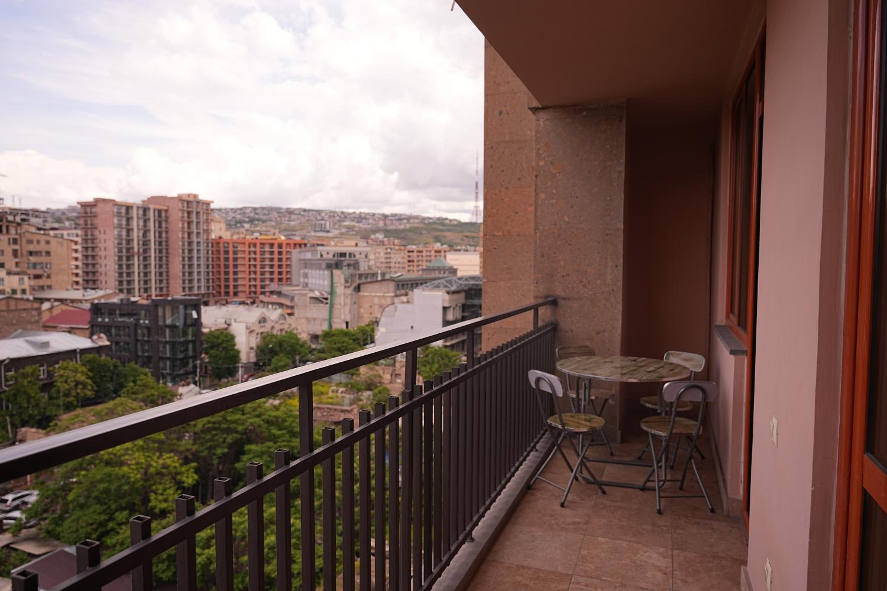 Luxury Apartments in the Centre with 2 Bedrooms & 2 Bathrooms by Sweet Home