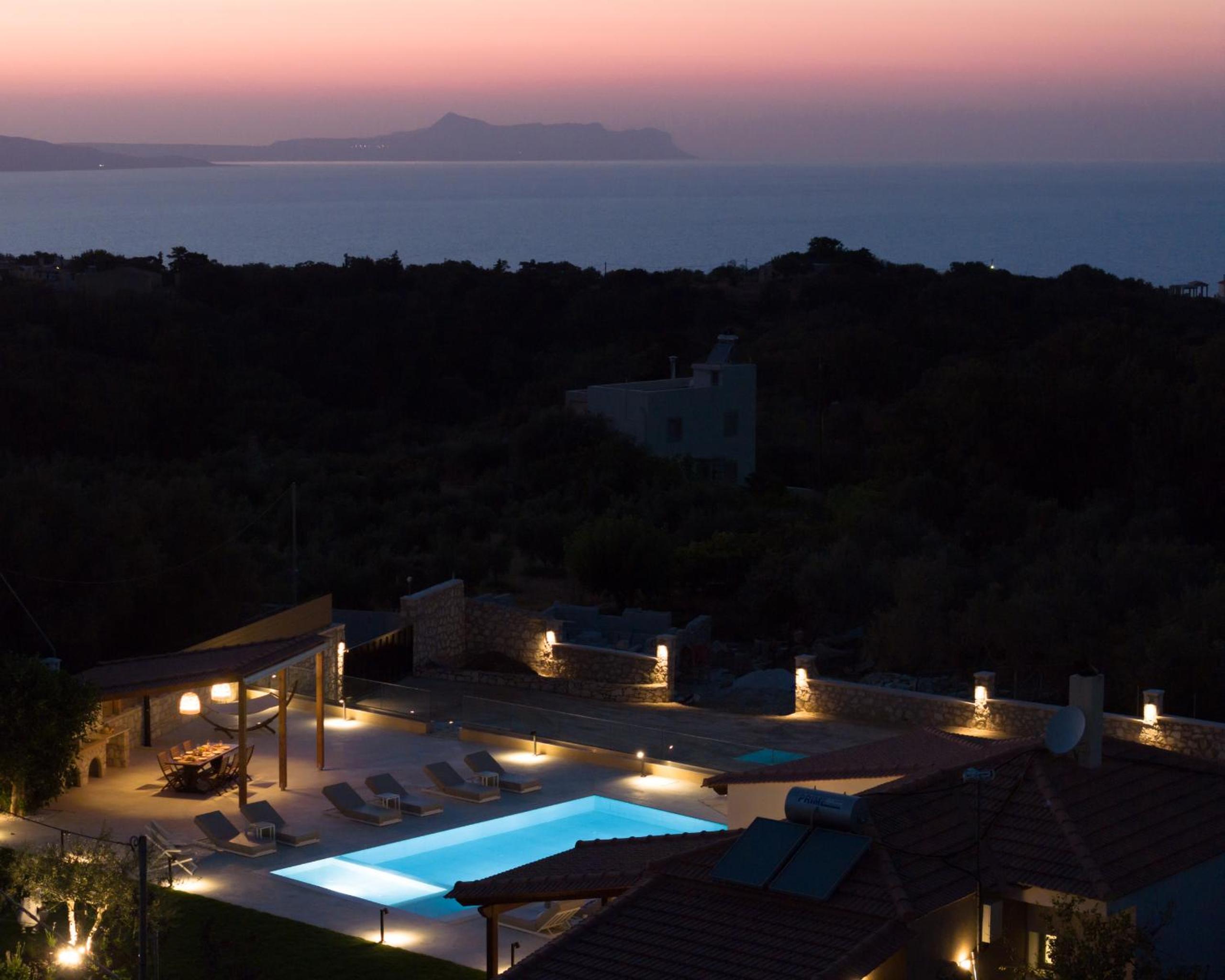 Photo 32