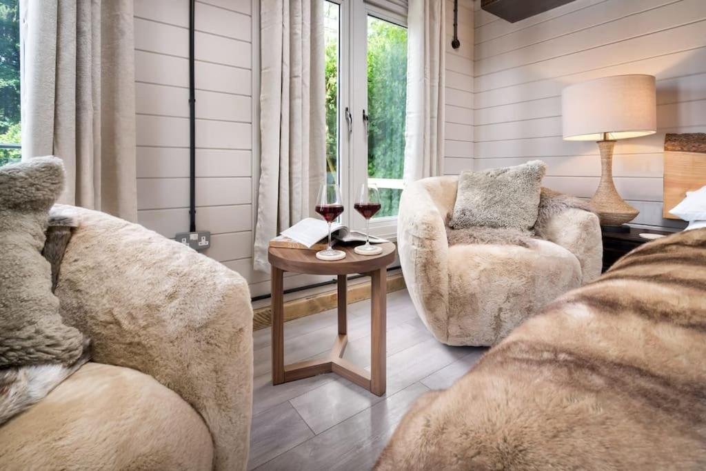 The High Longtail Lodge - Ridgestone