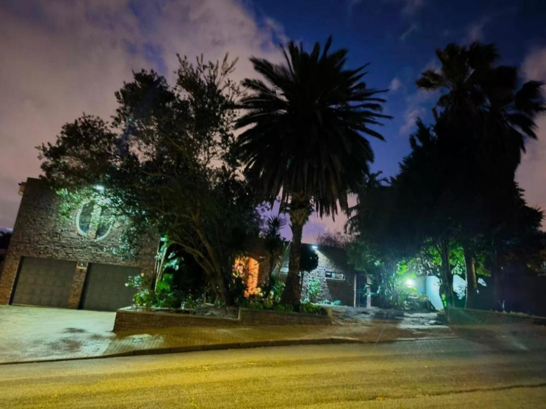 Hotel Hidden Gem RUWARI