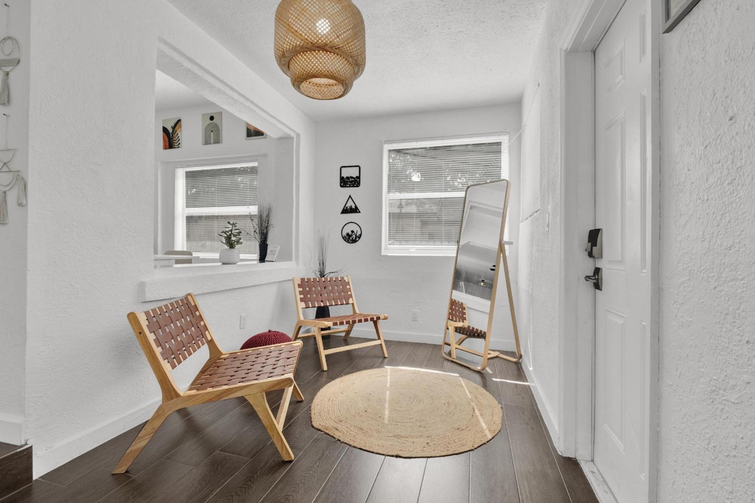 Dos Casitas Design District #1 - 3 Bedroom House