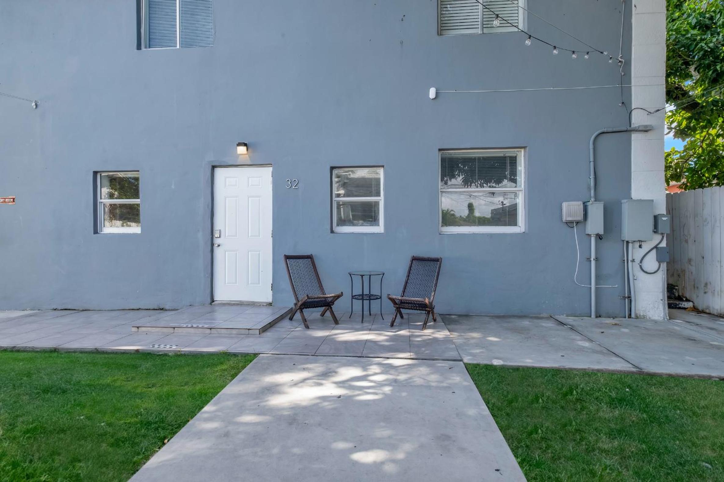Dos Casitas Design District #1 - 3 Bedroom House