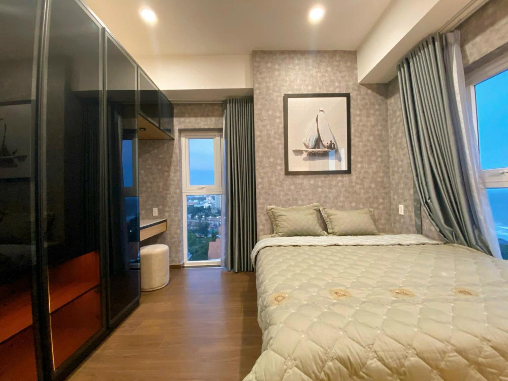 CĂN HỘ 2PN VIEW ĐẸP l OASKY VŨNG TÀU l BÃI SAU 50M l sách đẹp đầy đủ tiện nghi view 5