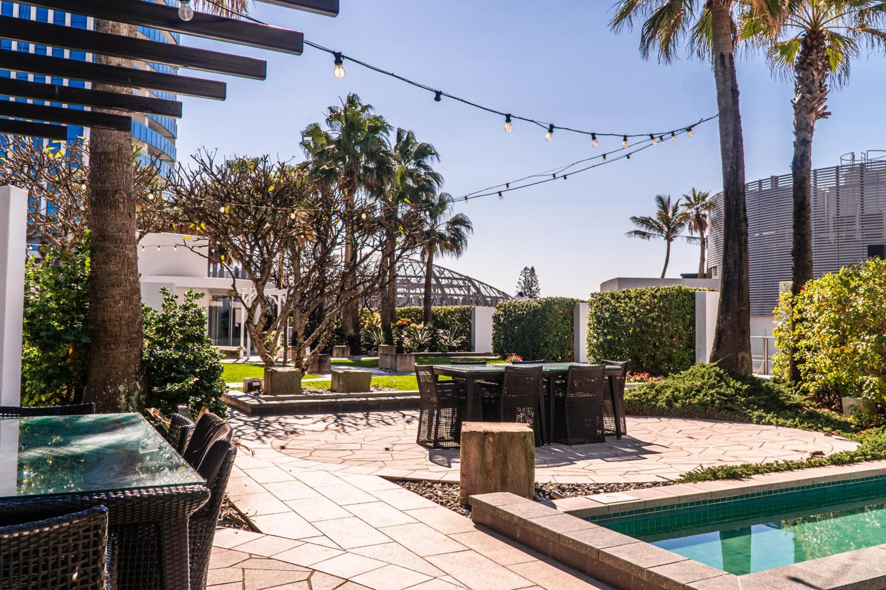 New Soul Luxe Retreat Surfers Paradise W Carpark