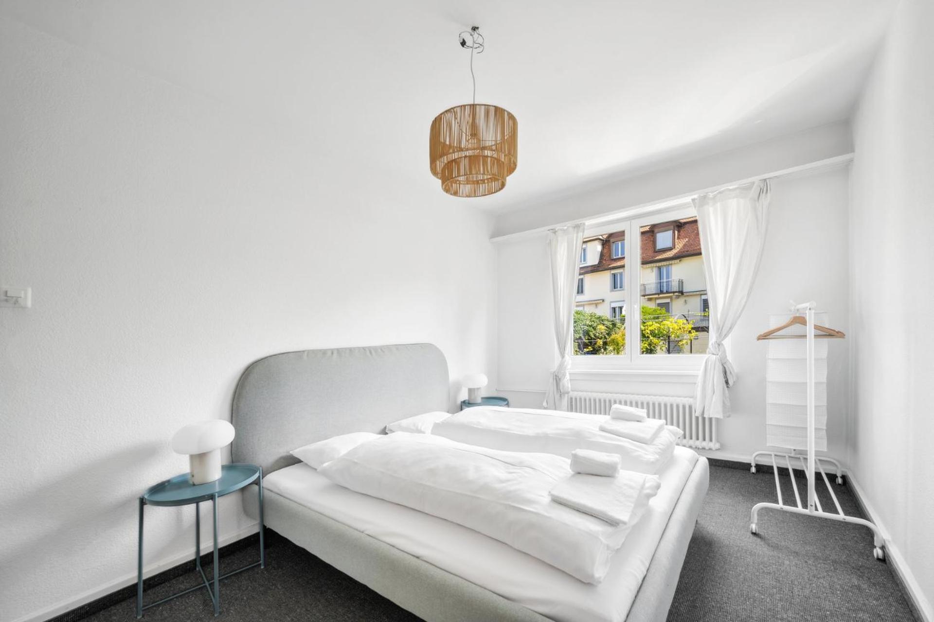 Comfortable stay in Oerlikon 20 minutes away from Zurich Airport