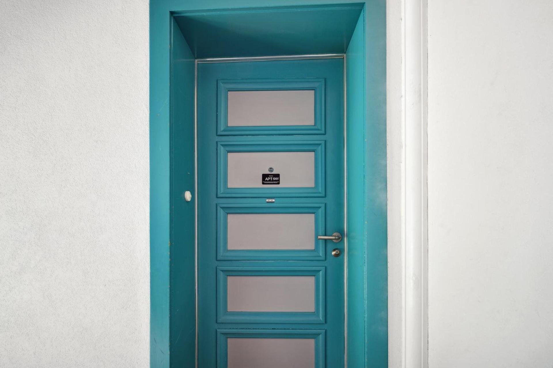Comfortable stay in Oerlikon 20 minutes away from Zurich Airport
