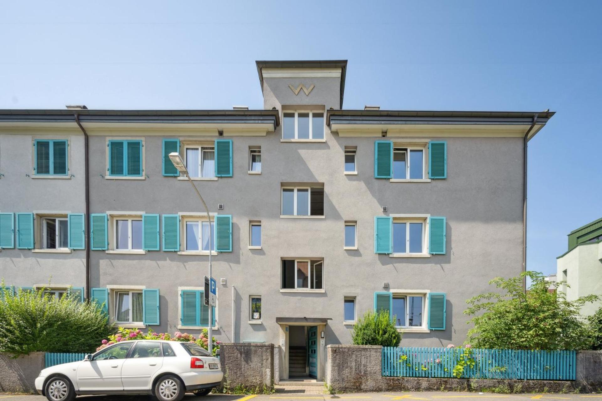 Comfortable stay in Oerlikon 20 minutes away from Zurich Airport