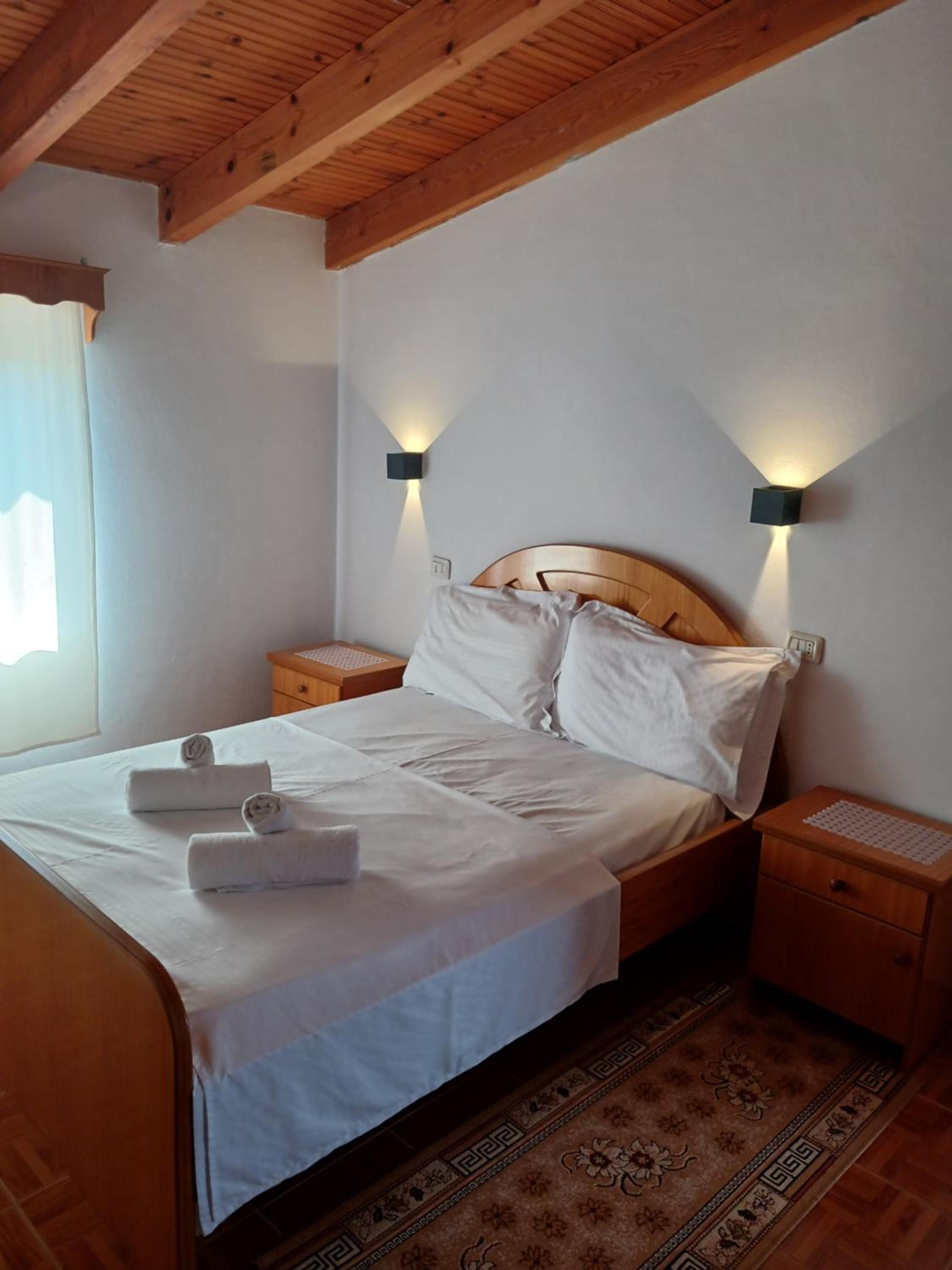 Ari's cozy rooms, Llogara