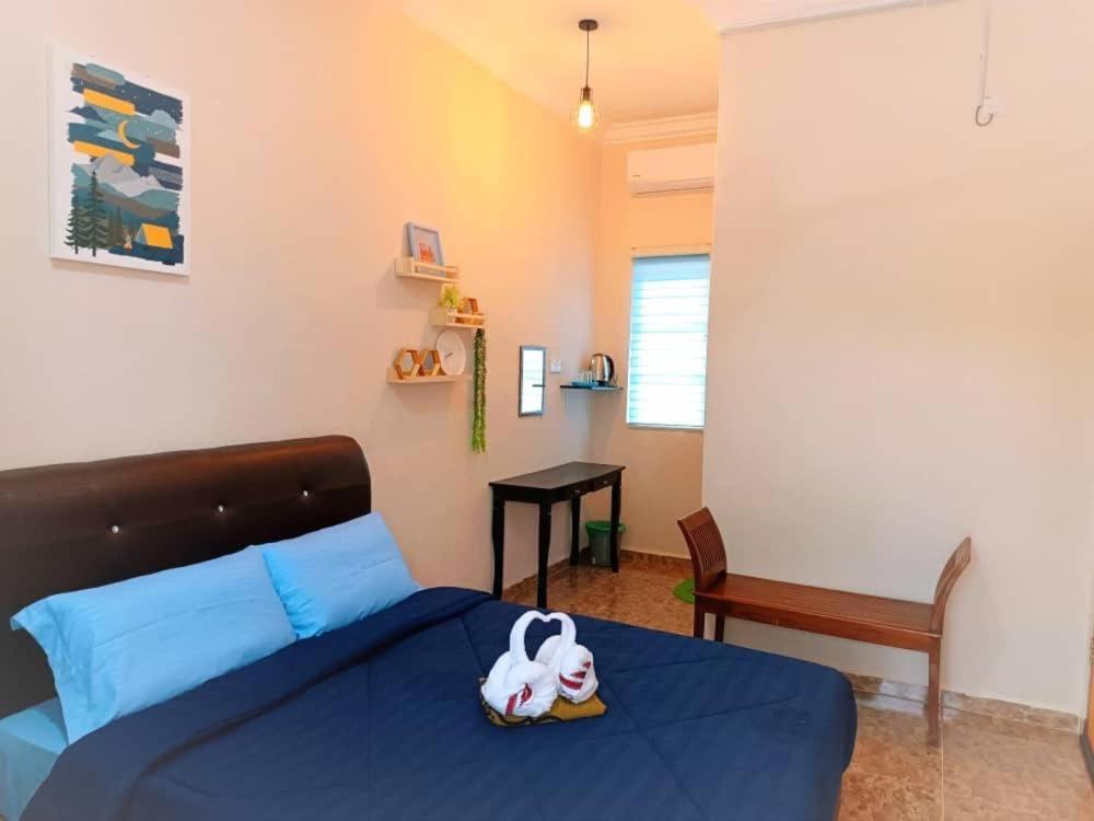 BASAR HOUSE SUITES RHU 10/ PENARIK photo 6