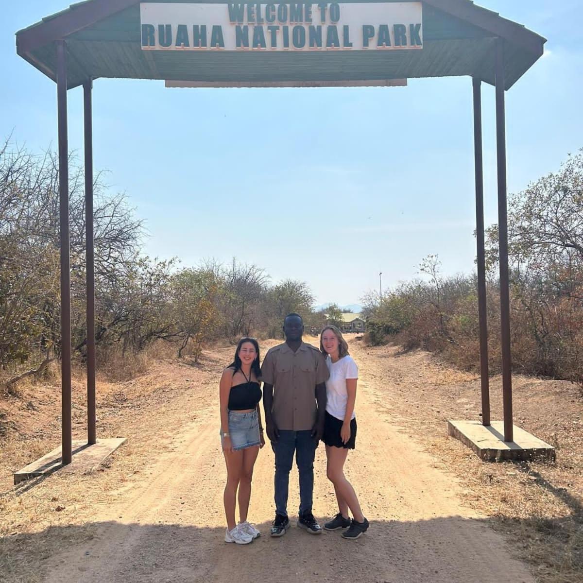Travellers Backpackers And Free City Tours Iringa view 5