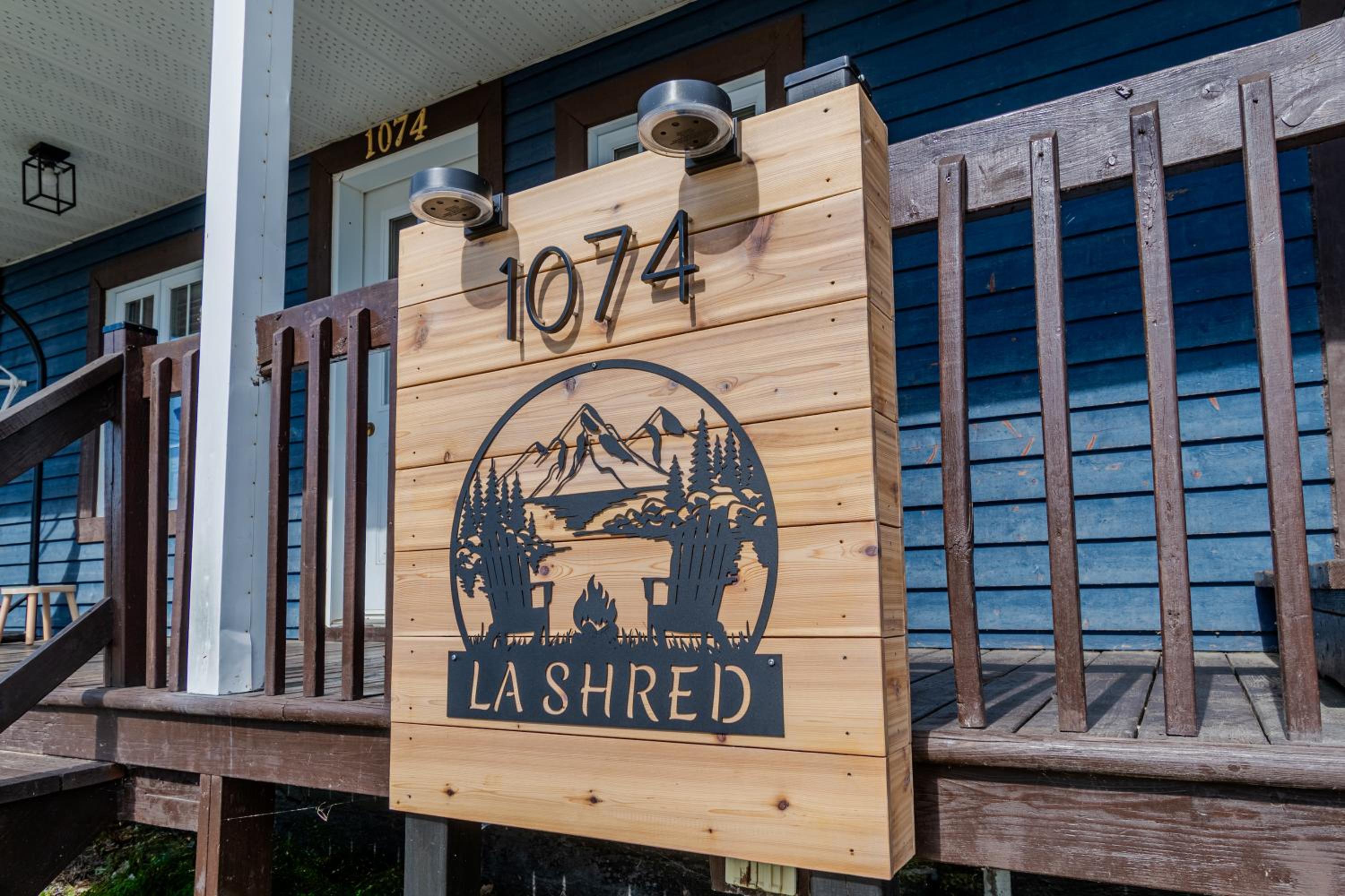 Hotel La Shred - 5min Massif, Foyer, Spa - Image 1