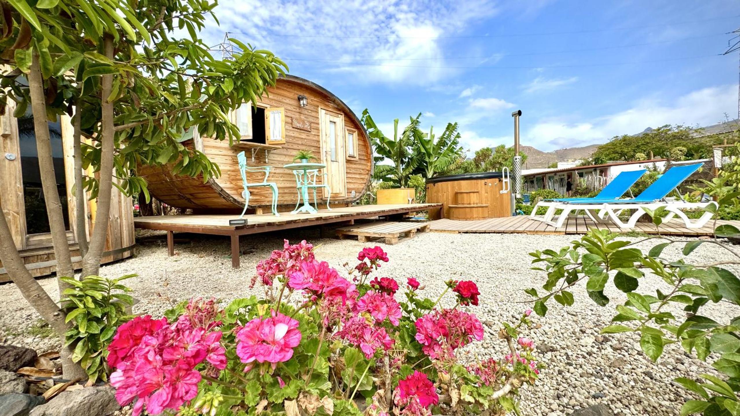 Hotel A-Hayati, Suite Romantica - Image 1