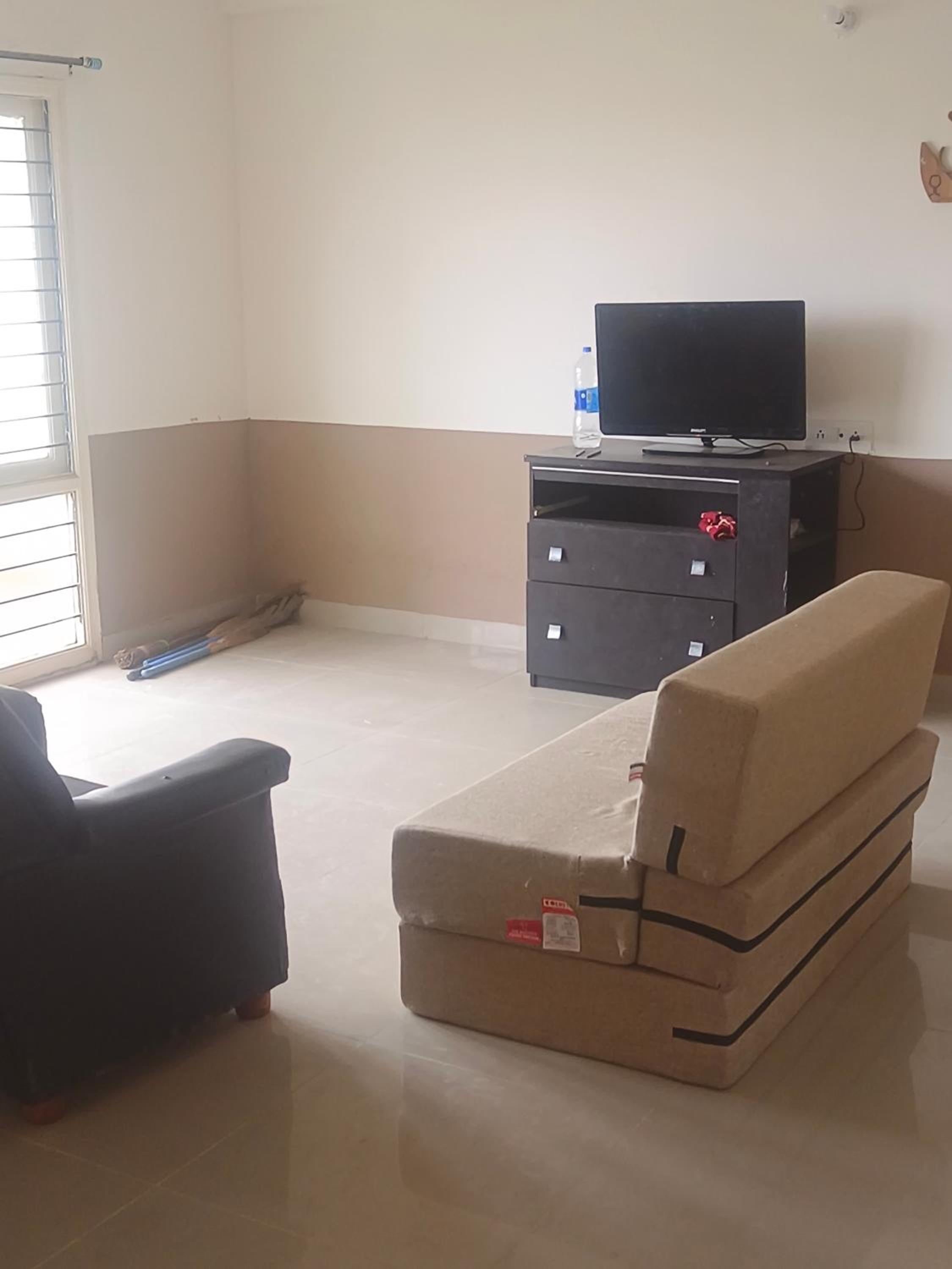 Narayan Aries Lakeview view 2