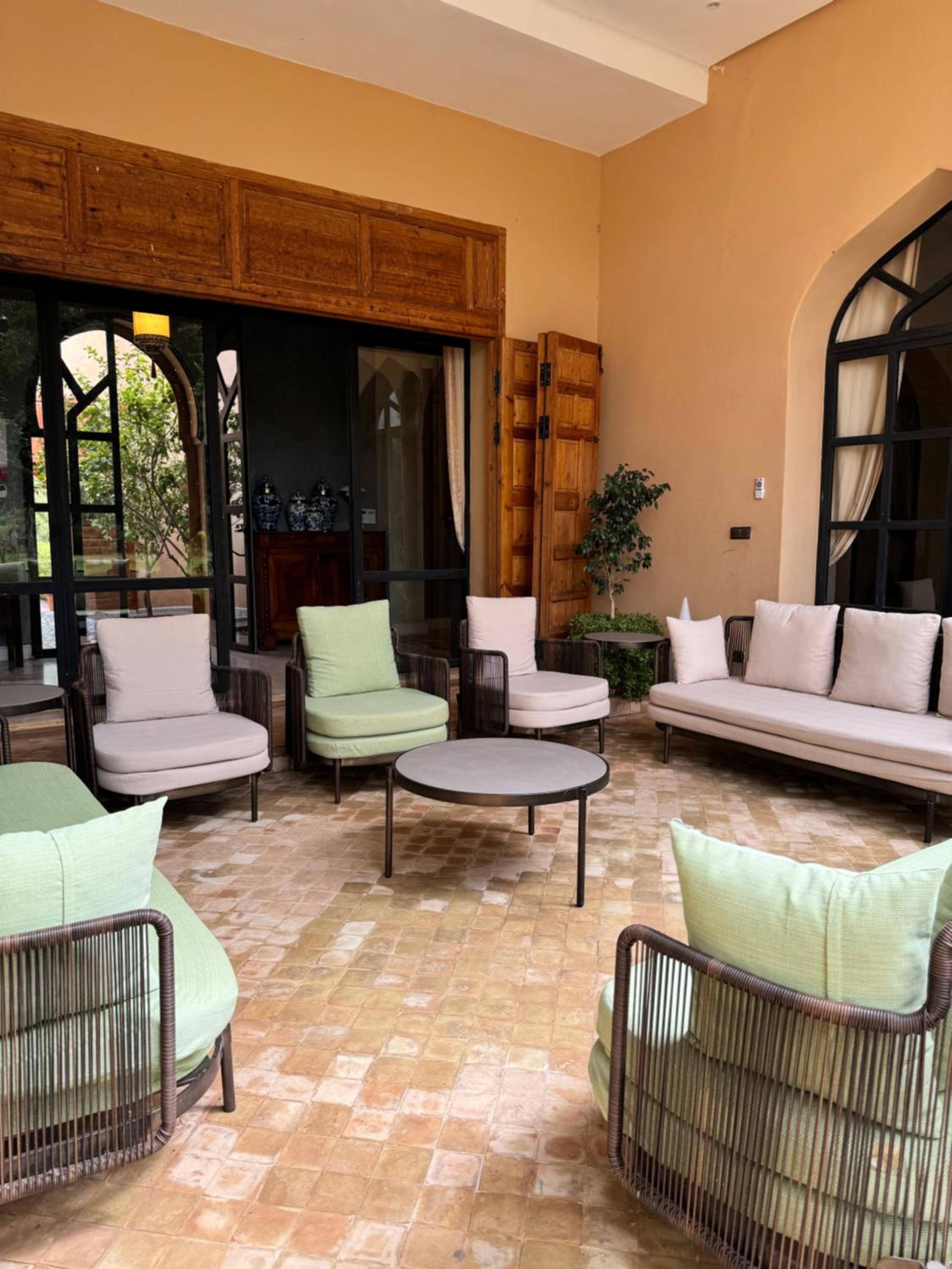 lounge
