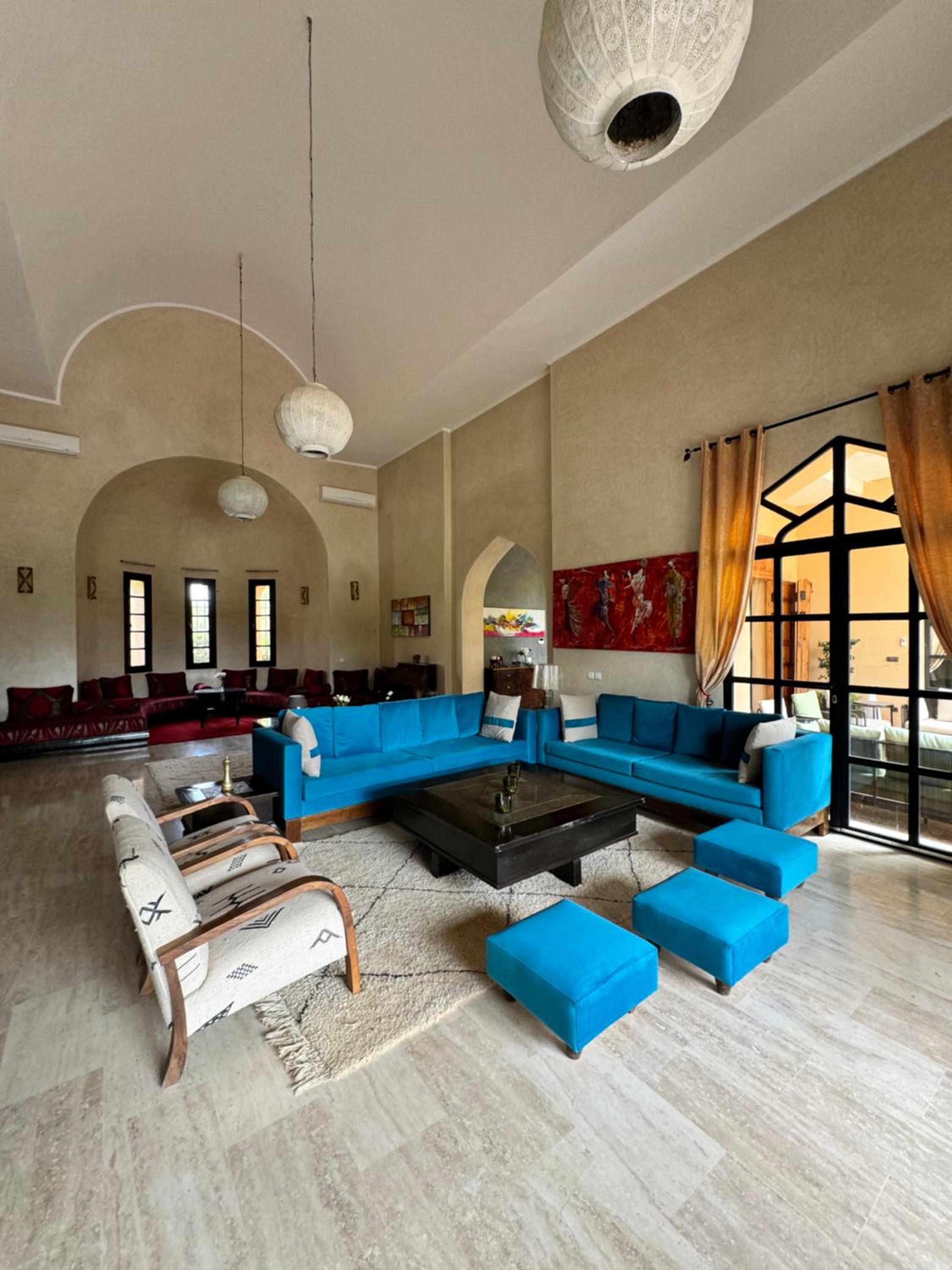 lounge