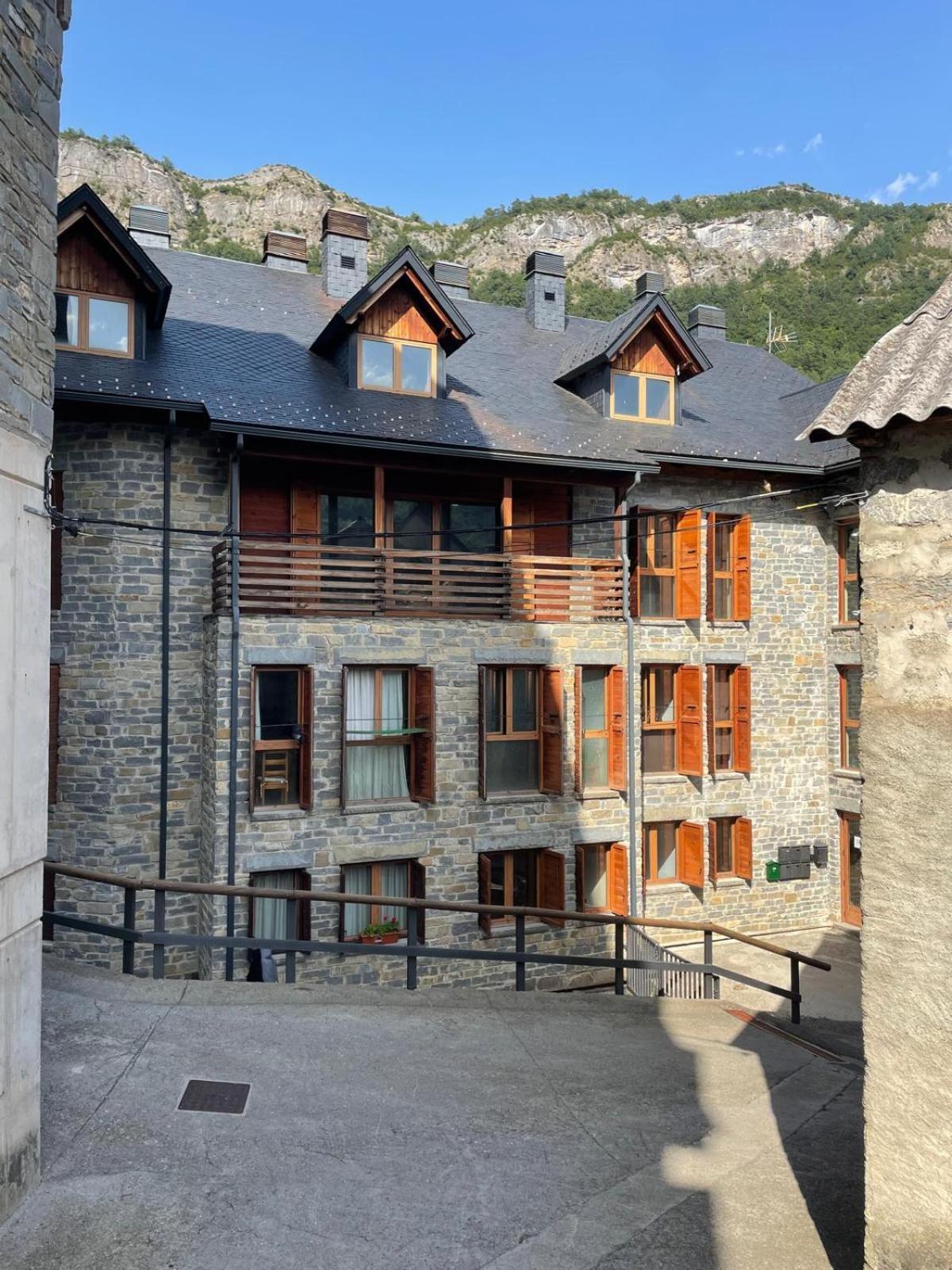 SNÖ Apartamentos Escarrilla