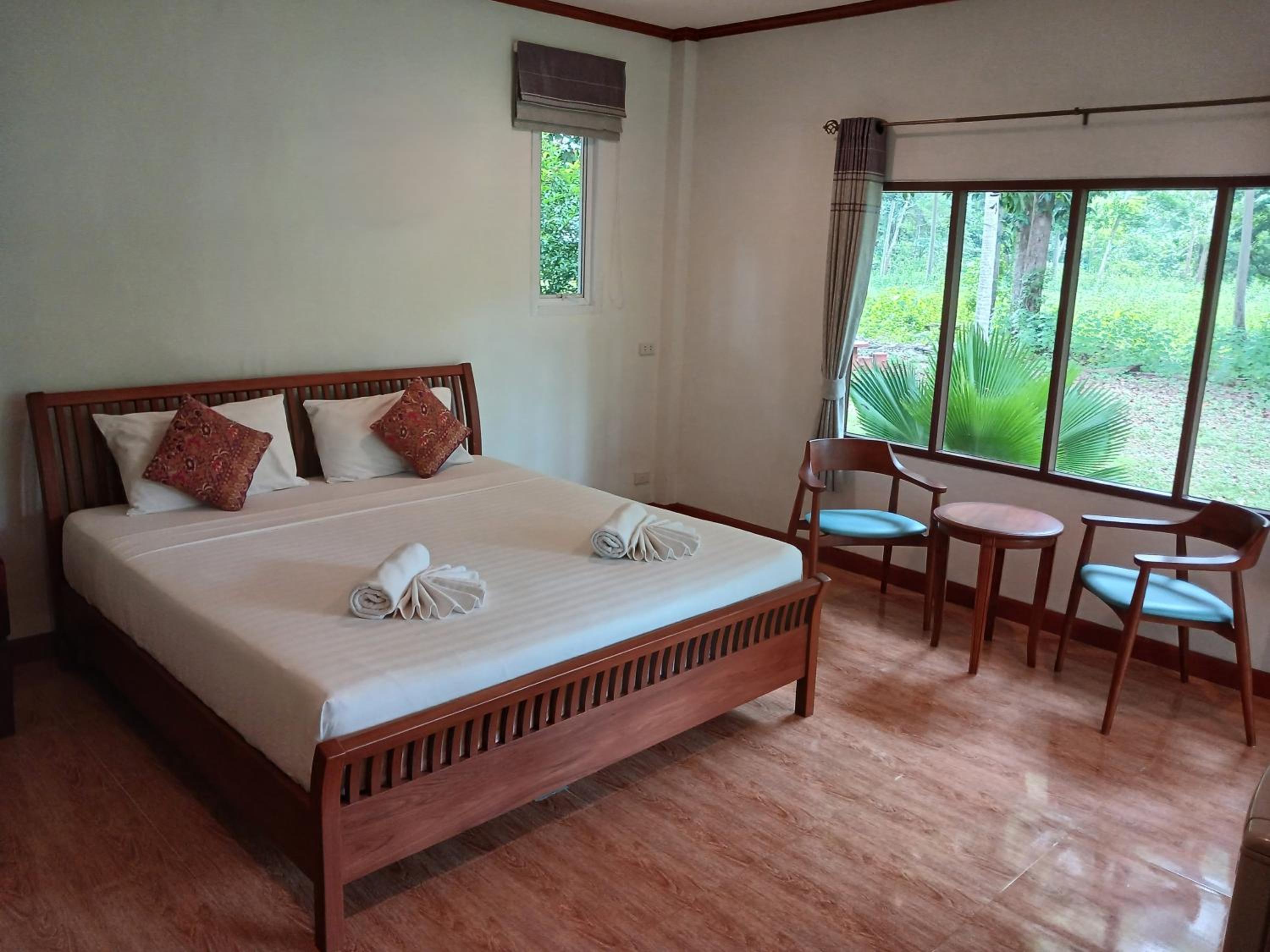 Baan Long Beach
