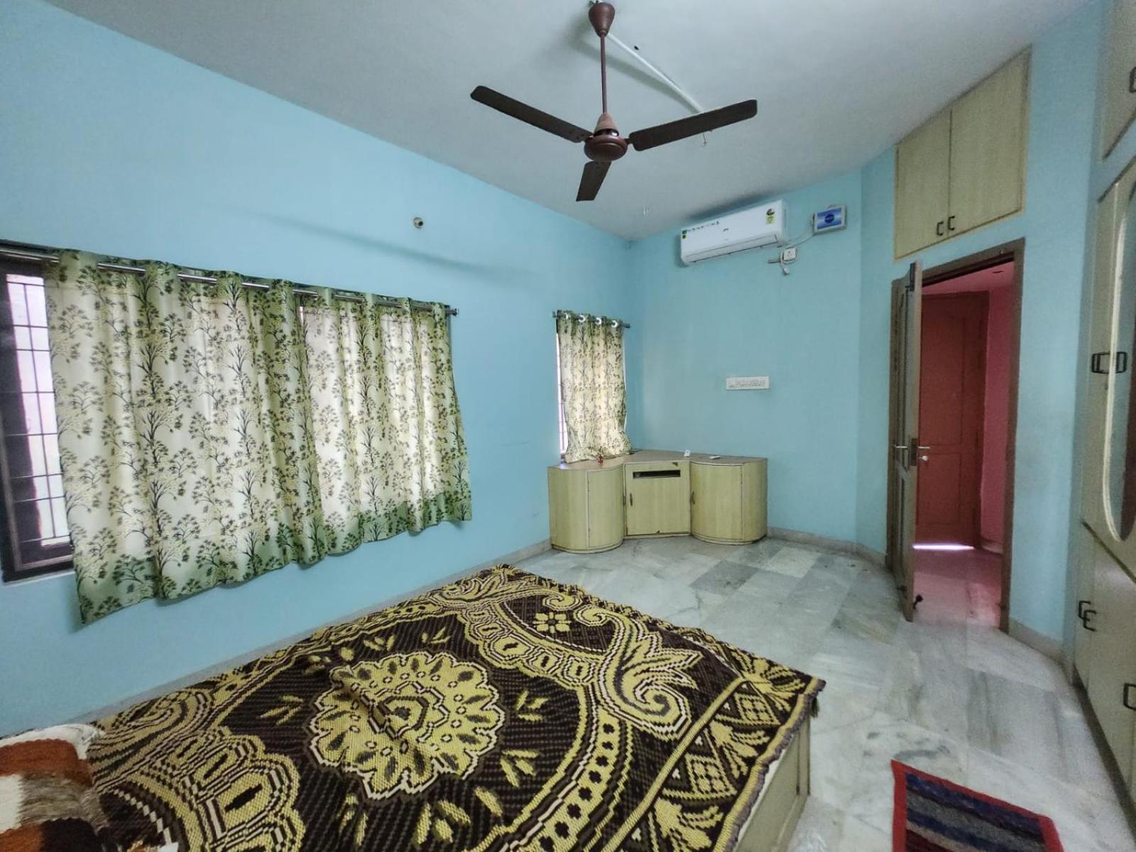 Holiday Home Madurai Bharathi Nagar - FF