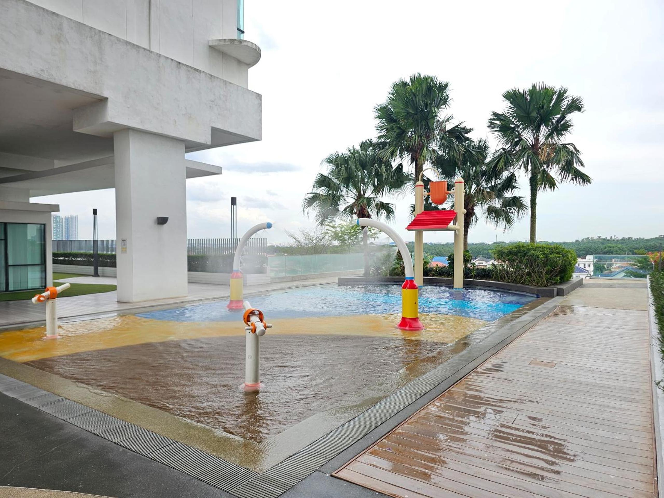 Mosaic MidValley Southkey 2 Bedroom High Floor by 9 Sands