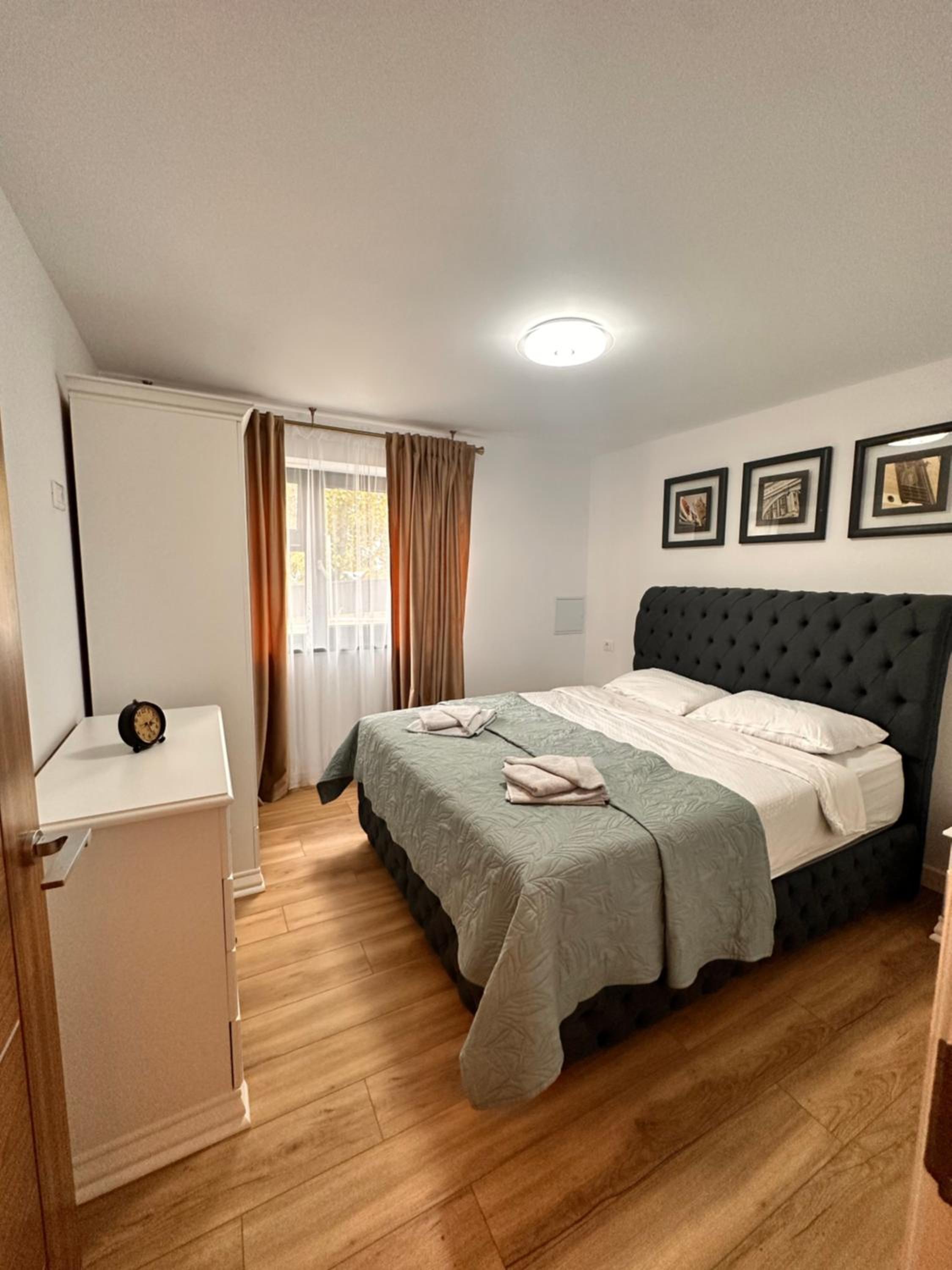 Apartament Spatios, Parcare in Curte Privata view 5