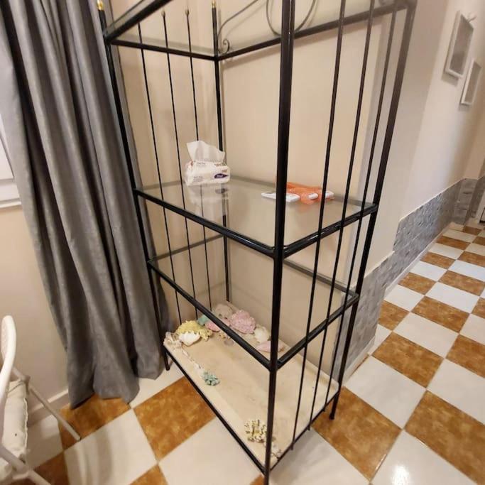 Spacious coral flat 2 bedrooms and 3 balconies view 4