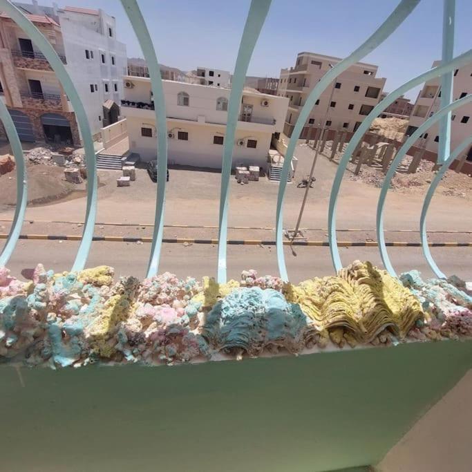 Spacious coral flat 2 bedrooms and 3 balconies view 2