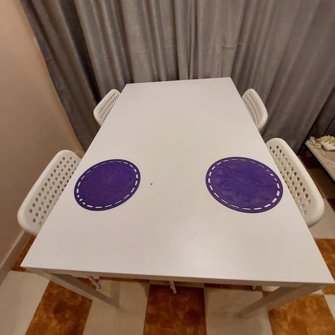 Spacious coral flat 2 bedrooms and 3 balconies view 3