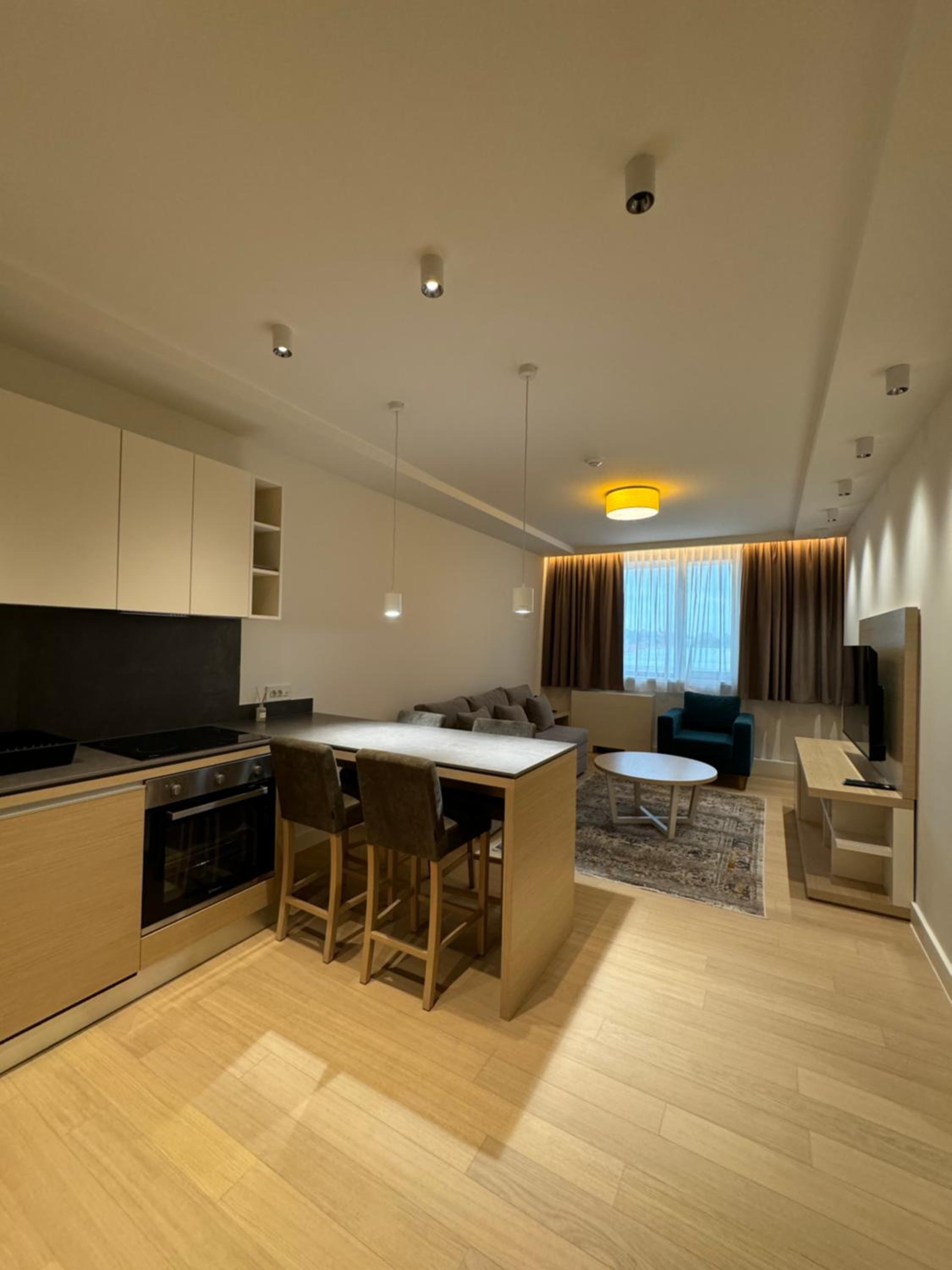 CENTRAL Stars Apartments & Free parking