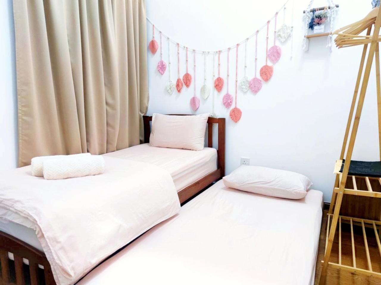 CupidWood Residensi Ostia Bangi with Pool free NEFLIX, Wifi, Parking photo 2