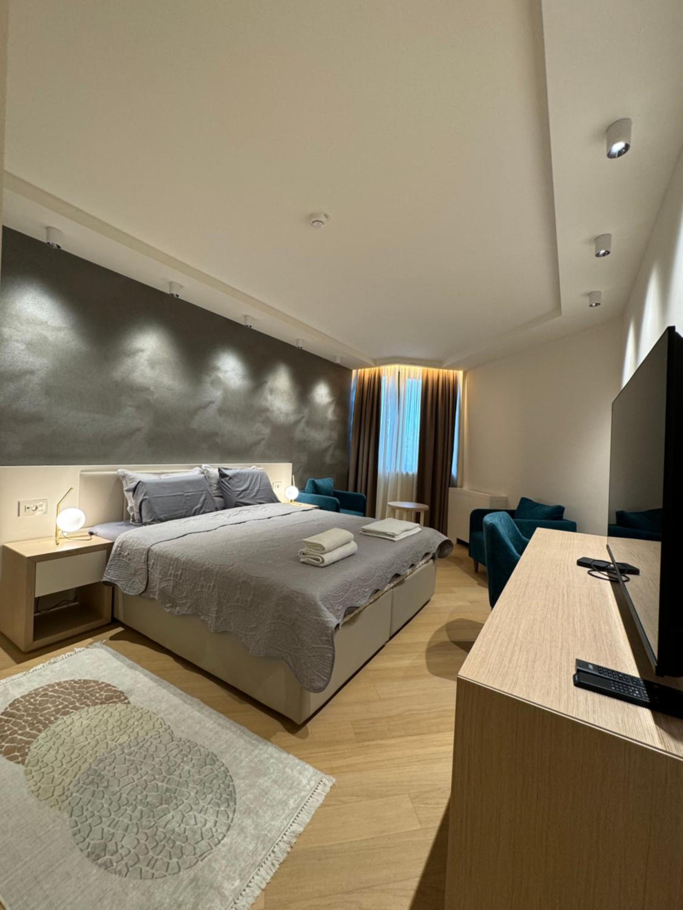 CENTRAL Stars Apartments & Free parking