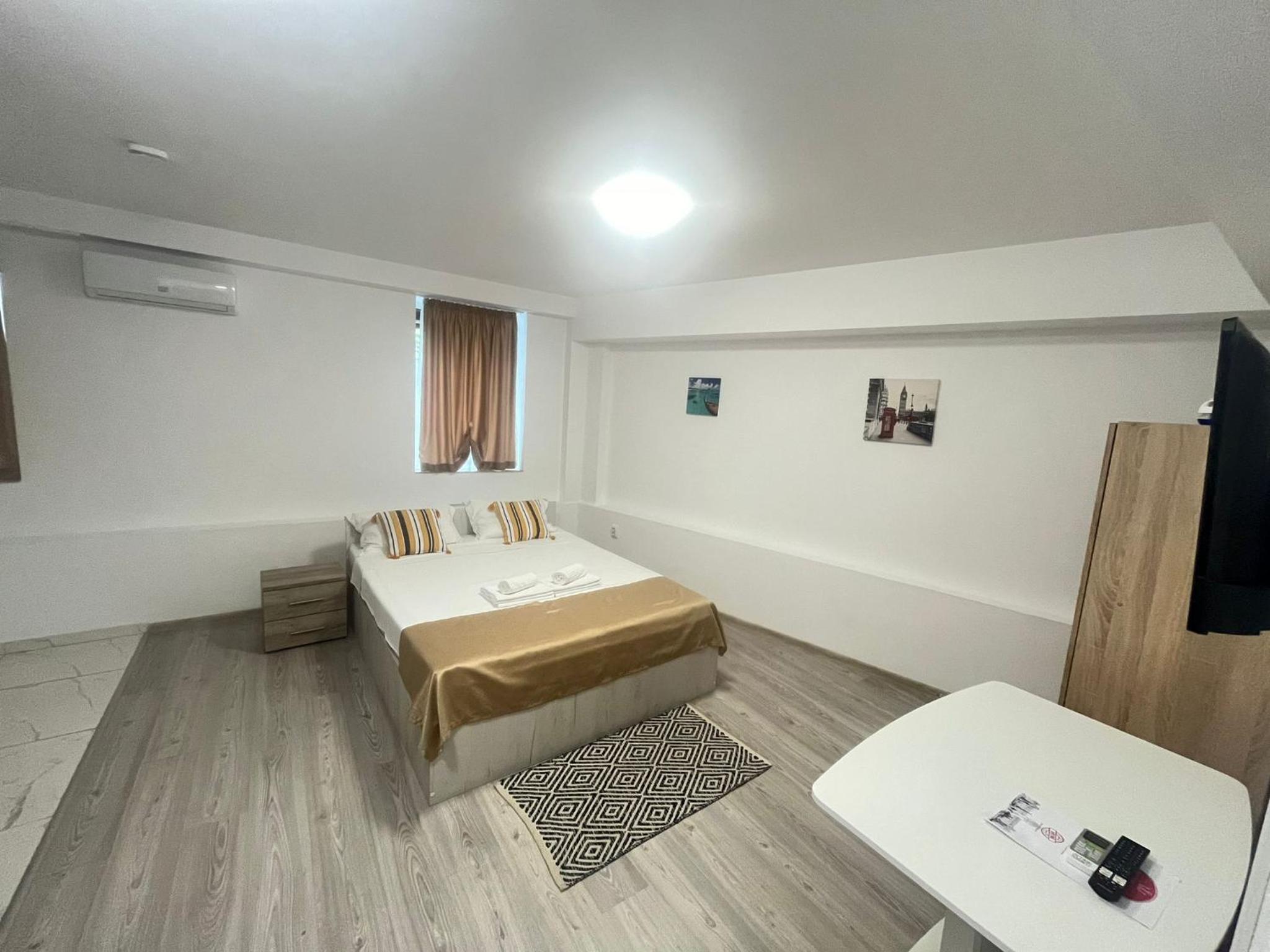 Grey Boutique Hotel Palas view 2