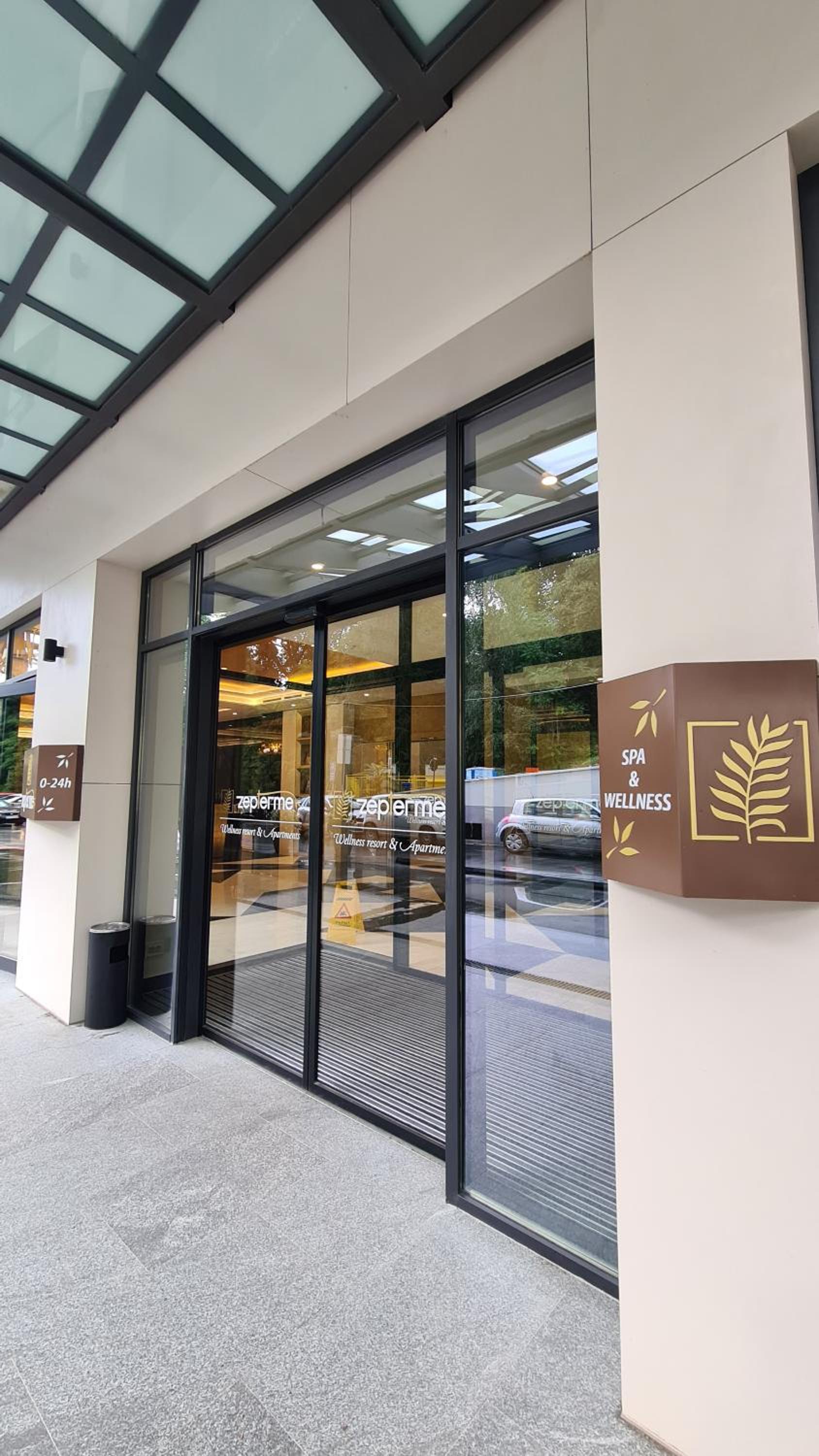 CENTRAL Stars Apartments & Free parking