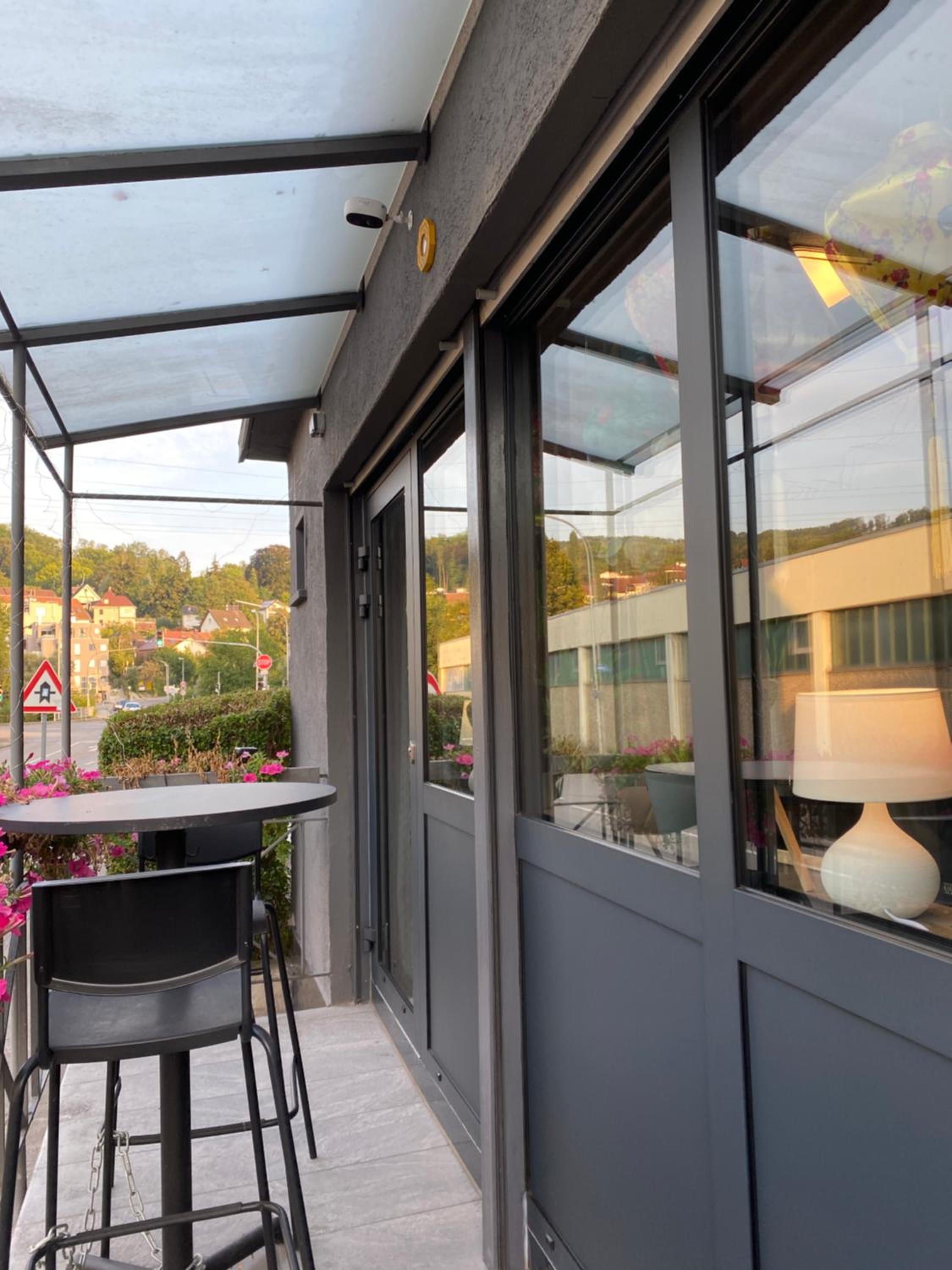 1 grosse elegante Zimmerwohnung 5 Minuten zu Fuss in die Stadtmitte