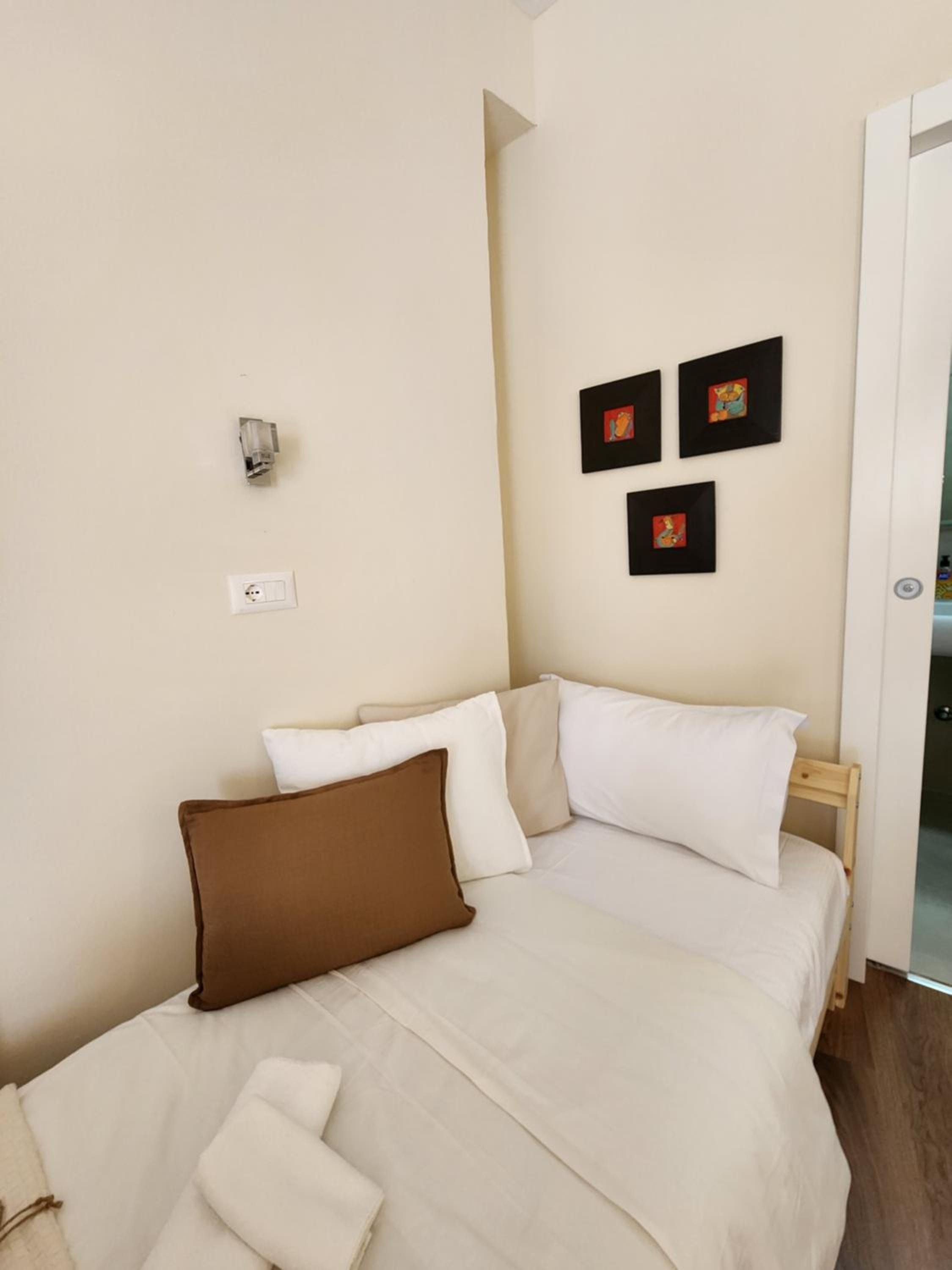 Dhami Apartment