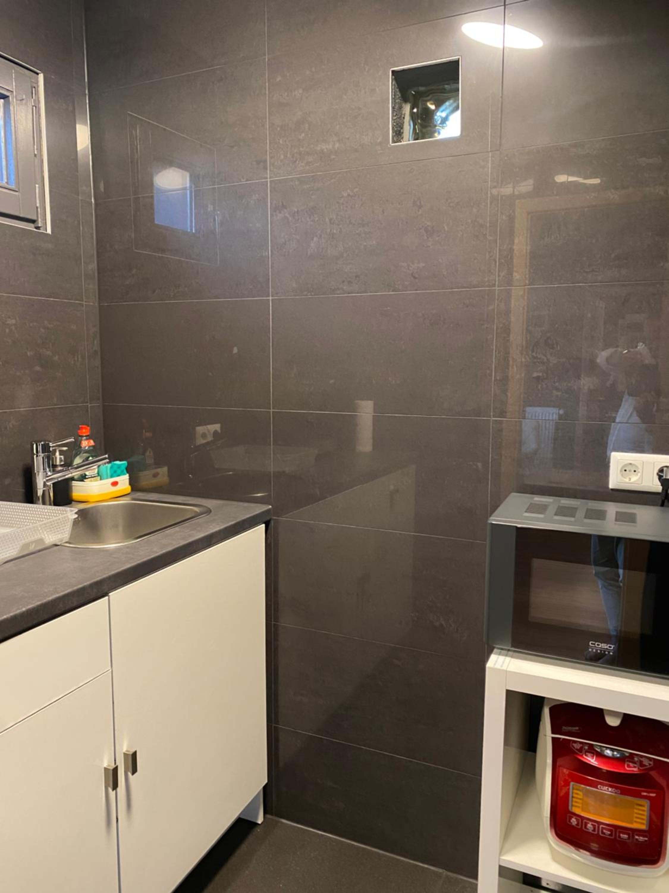 1 grosse elegante Zimmerwohnung 5 Minuten zu Fuss in die Stadtmitte
