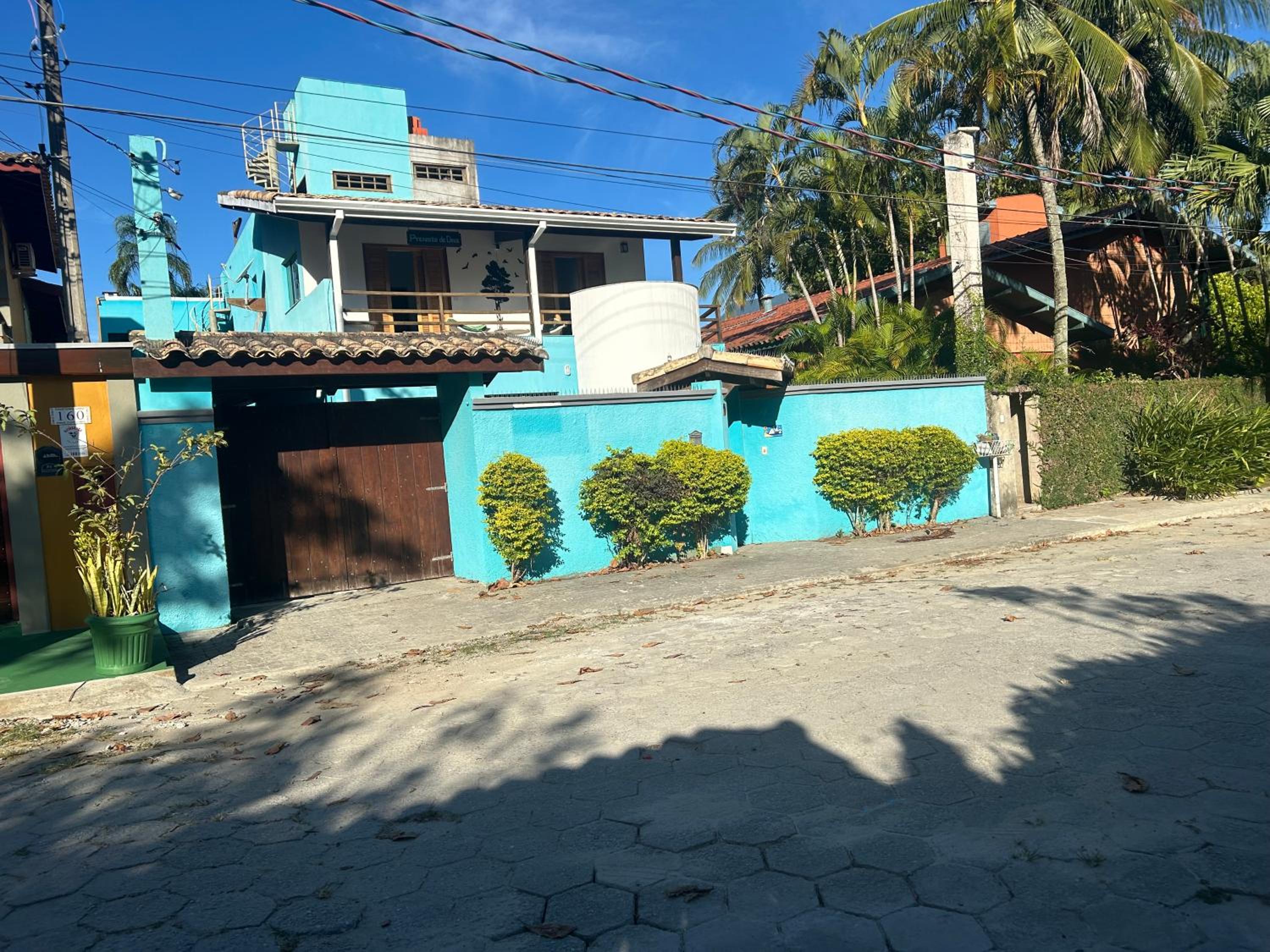 Suítes Dona Onça Beach House