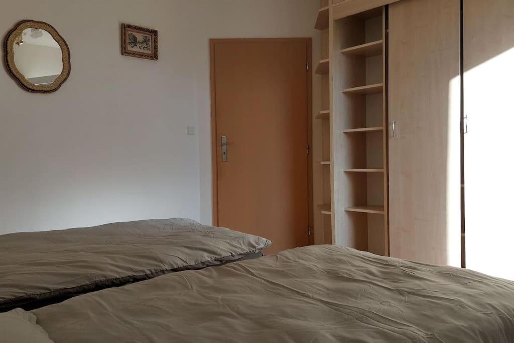 Klasický dům, 5 ložnic , 5 bedrooms, Praha