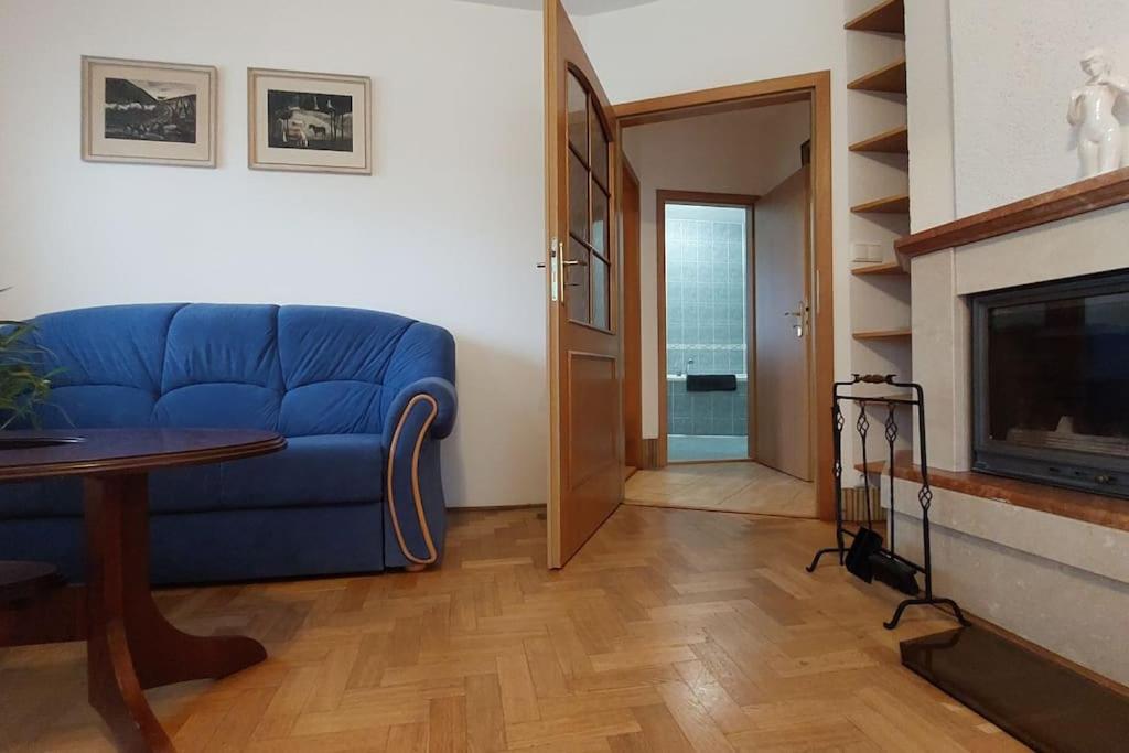 Klasický dům, 5 ložnic , 5 bedrooms, Praha