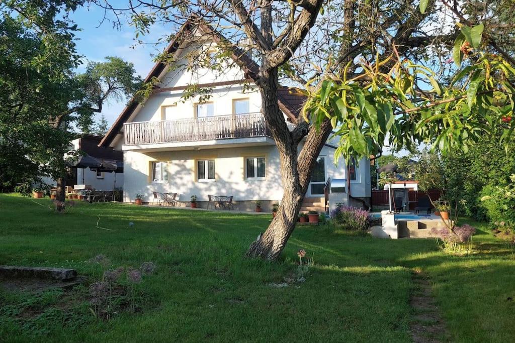 Klasický dům, 5 ložnic , 5 bedrooms, Praha