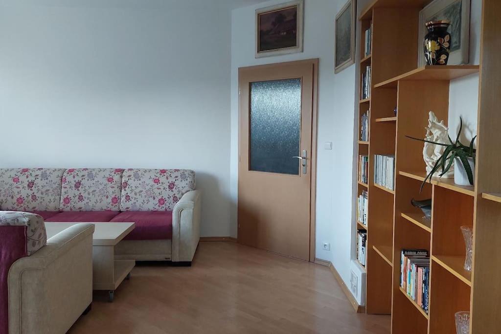Klasický dům, 5 ložnic , 5 bedrooms, Praha