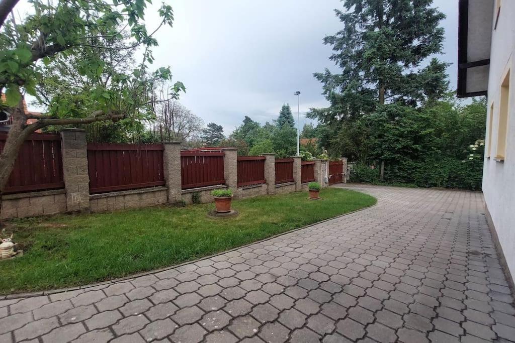 Klasický dům, 5 ložnic , 5 bedrooms, Praha