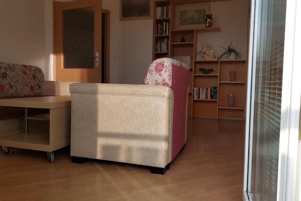 Klasický dům, 5 ložnic , 5 bedrooms, Praha