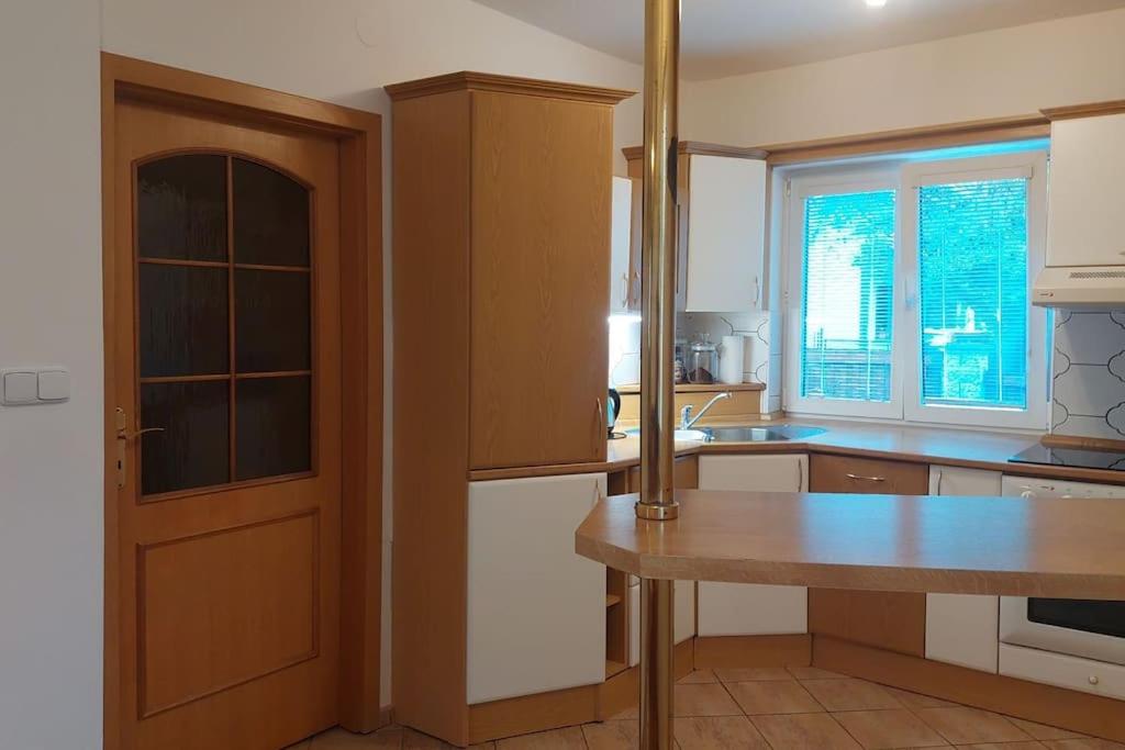 Klasický dům, 5 ložnic , 5 bedrooms, Praha