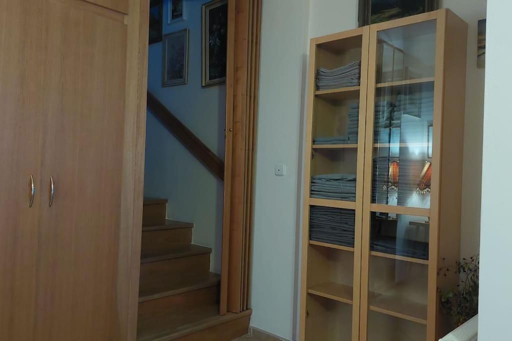Klasický dům, 5 ložnic , 5 bedrooms, Praha