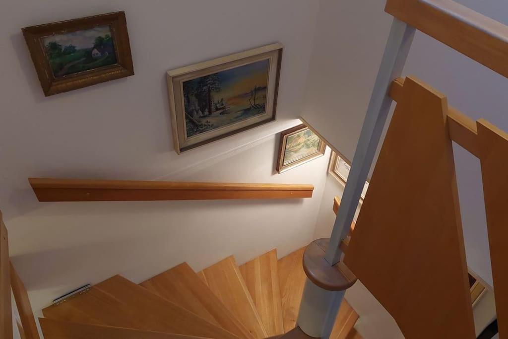 Klasický dům, 5 ložnic , 5 bedrooms, Praha