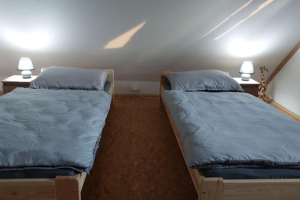 Klasický dům, 5 ložnic , 5 bedrooms, Praha